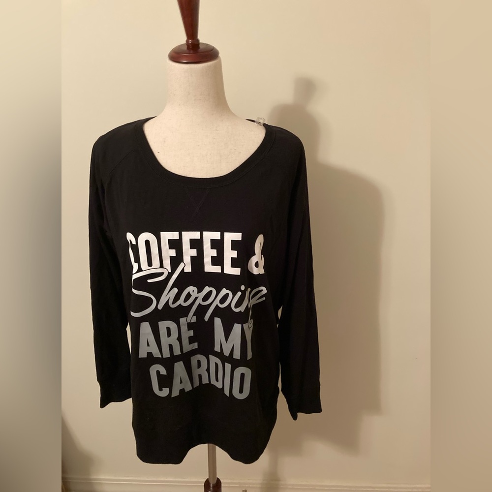 Xersion Women’s Pull Over Top. Size L